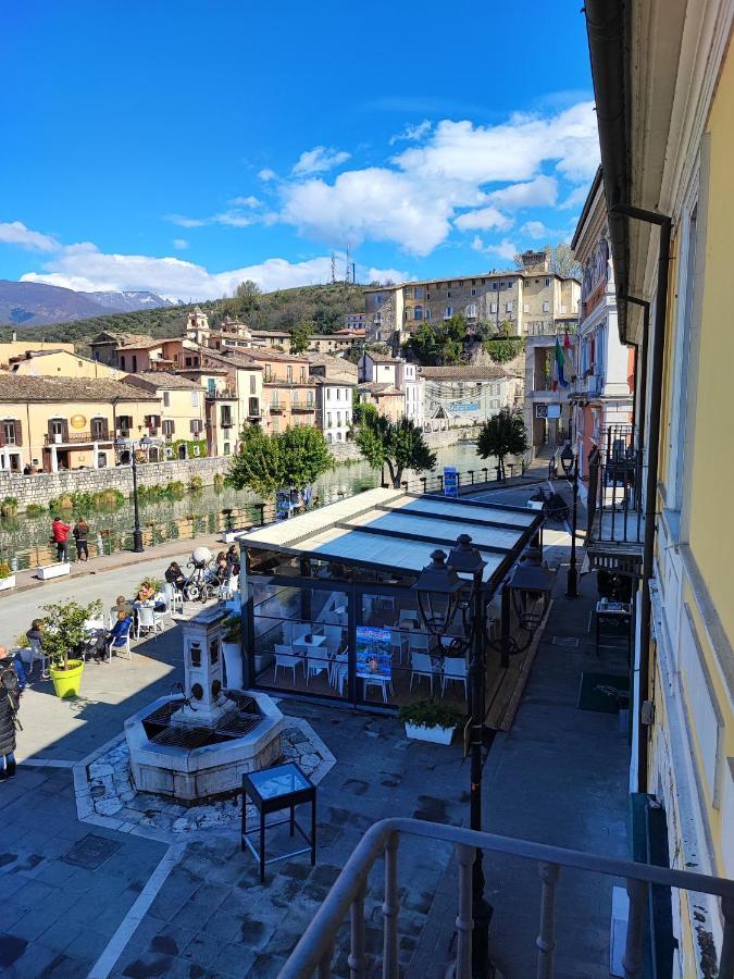 In Centro Rooms And Apartments Isola di Liri Kültér fotó